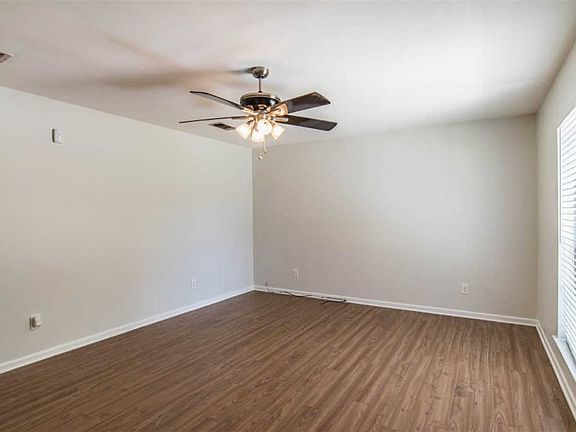3rd image of 5610 Talquin Ave