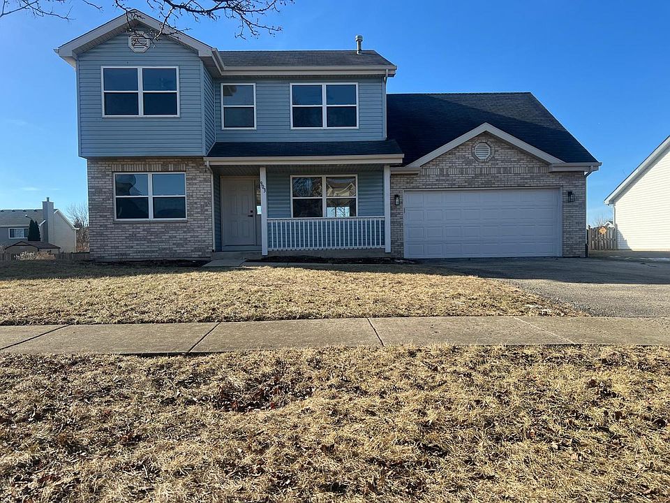 1st image of 903 Arrowhead Dr