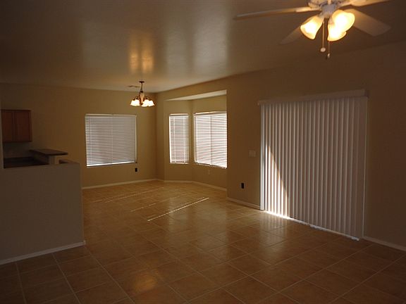 5th image of 10325 E Cicero Cir