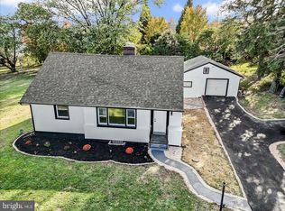 145 Glencrest Rd, Coatesville, PA 19320