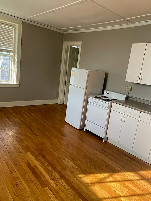 South Street Apartments