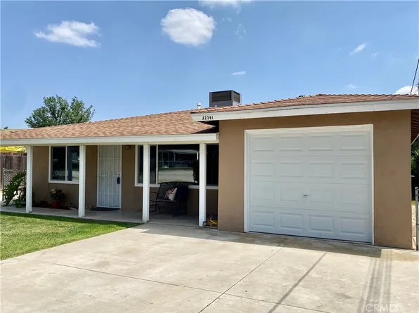 32741 Texas Dr, Yucaipa, CA 92399