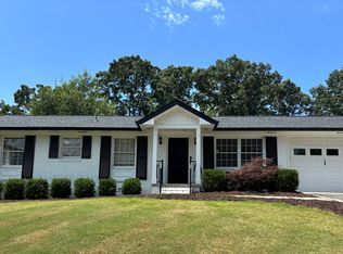 1405 Cumberland Dr, Gainesville, GA 30501