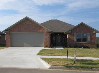 365 Copsey Dr, Van Buren, AR 72956