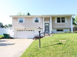 334 Carpenter Dr, Fairborn, OH 45324