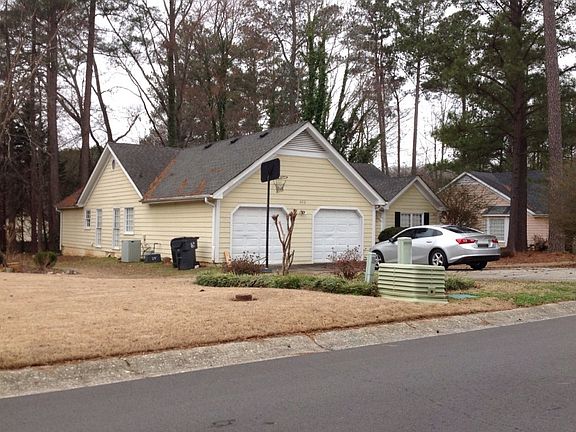 3rd image of 2233 Condor Dr