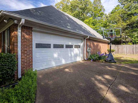 3rd image of 1494 Cedar Mills Dr