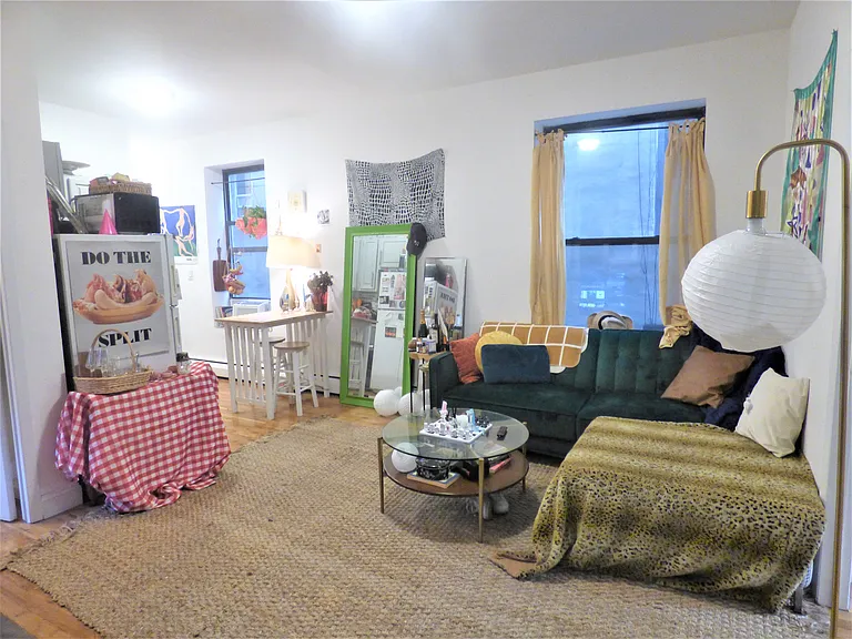 2 Clinton St #2W — Photo 5