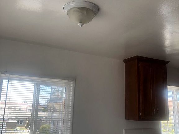 5th image of 3600 W 60th St #4