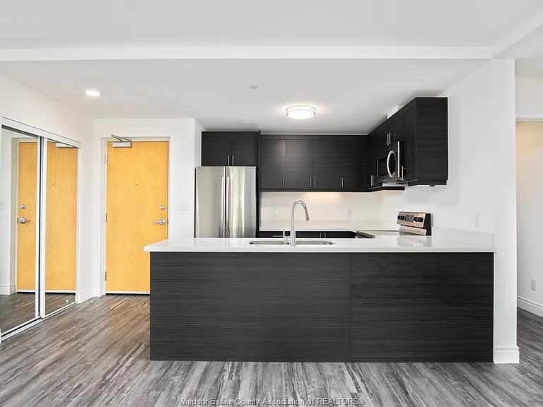1675 Banwell Rd #307 — Photo 4