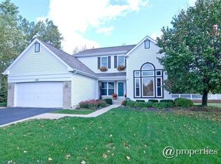 279 N Cambridge Ct, Grayslake, IL 60030