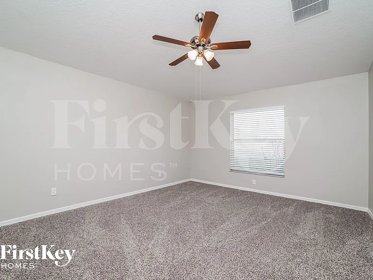 2630 Sunningdale Dr — Photo 7