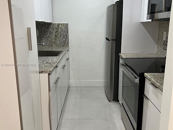 4th image of 7160 Fairway Dr APT J16