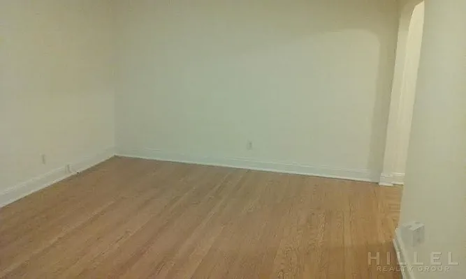 Rented by Hillel Realty Group | media 45