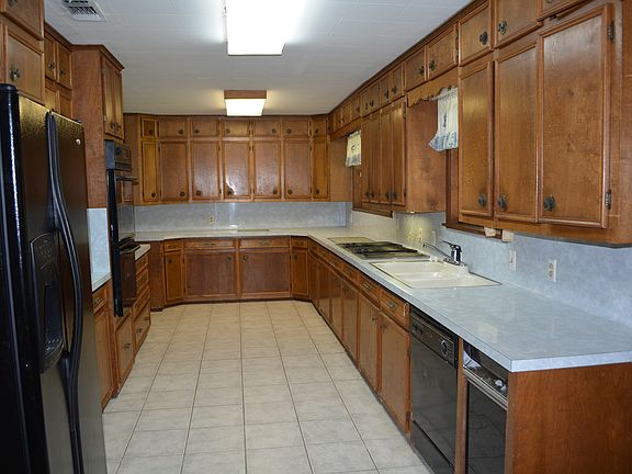 3rd image of 4011 Esplanade Ave