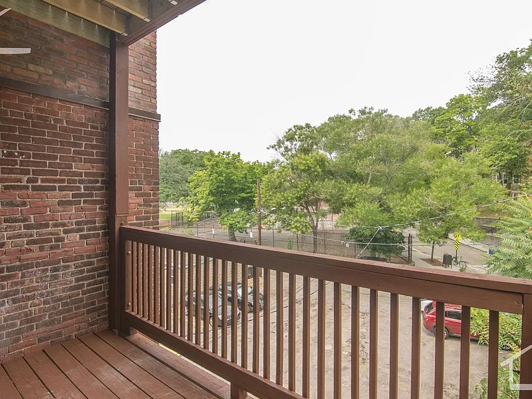 1612 Beacon St #2 — Photo 8