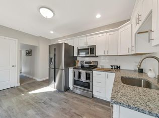 45 Ladd St, Springfield, MA 01109