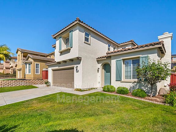3rd image of 315 Avenida Marlina
