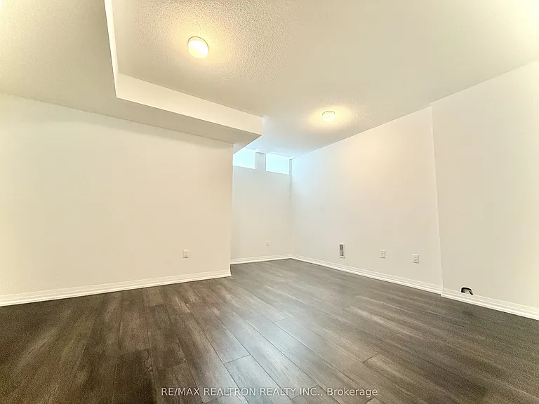 119 Schmeltzer Cres — Photo 20