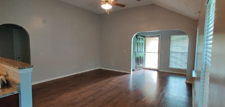 11 Vann Ct — Photo 8