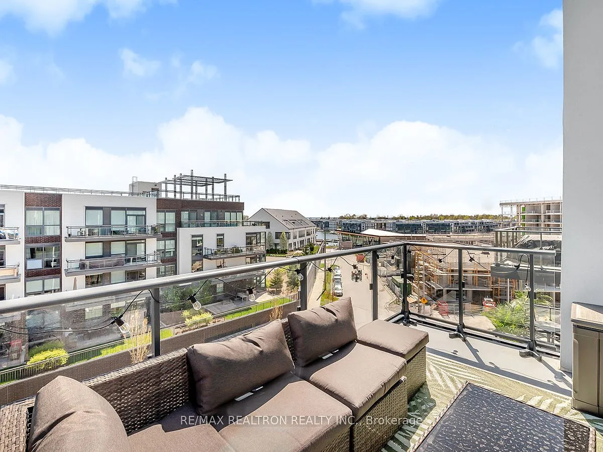 2 bed, $2,300 — Photo 2