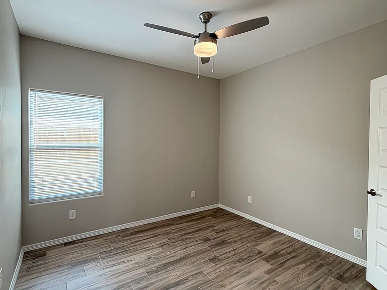 3901 Walnut Ave #4 — Photo 10