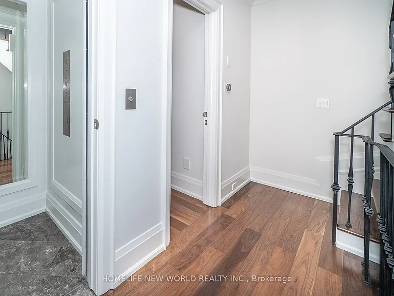 310 Merton St — Photo 13