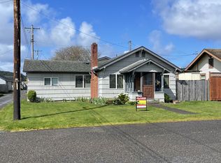 240 S 19th St, Reedsport, OR 97467