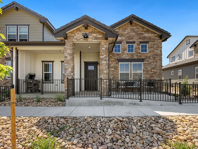 2726 Prairie Flax St — Photo 36
