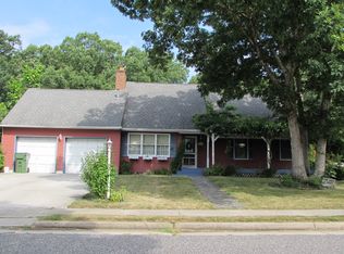 7 Oakview Dr W, Egg Harbor Township, NJ 08234