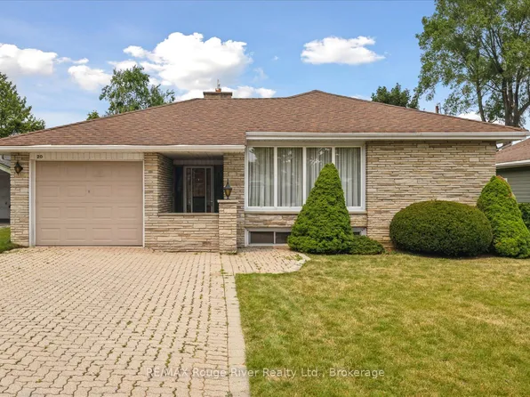 20 Tayrow Rd, Toronto, ON M9W 2T9