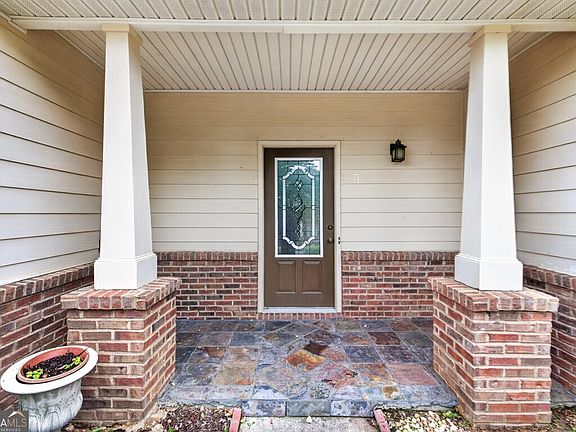 4th image of 4003 Grandover Dr