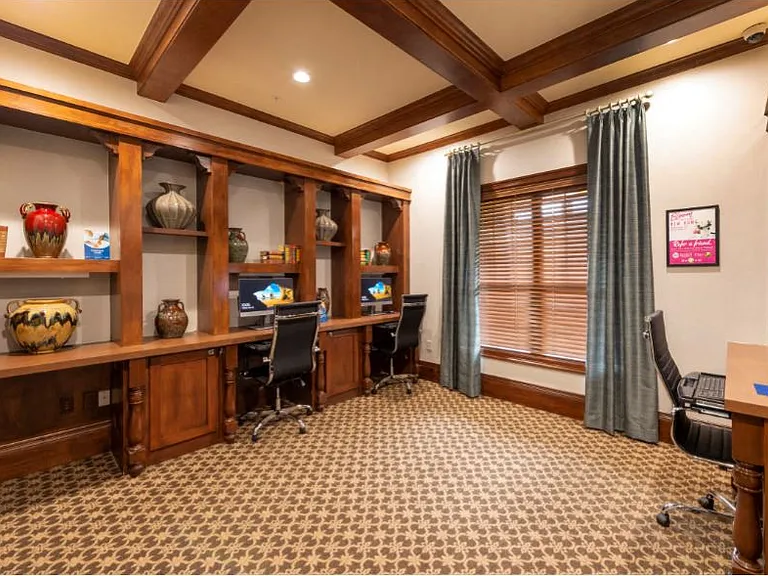 Estancia Resident Business Center