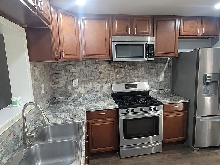 603 Maple St — Photo 8