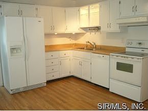2nd image of 1608 Landmark Dr