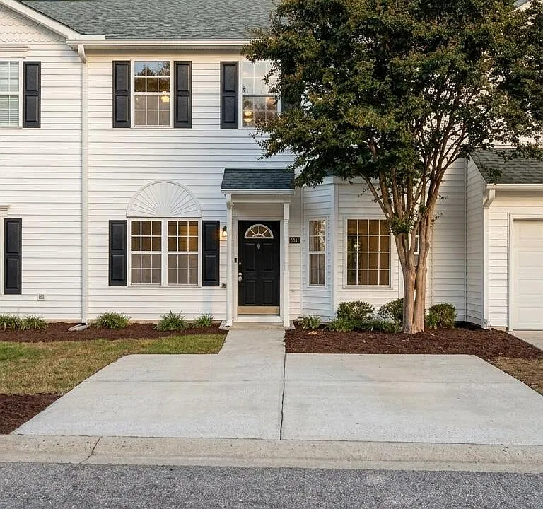 510 Misty Groves Cir