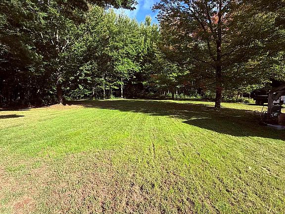 4th image of 188 Manor Drive