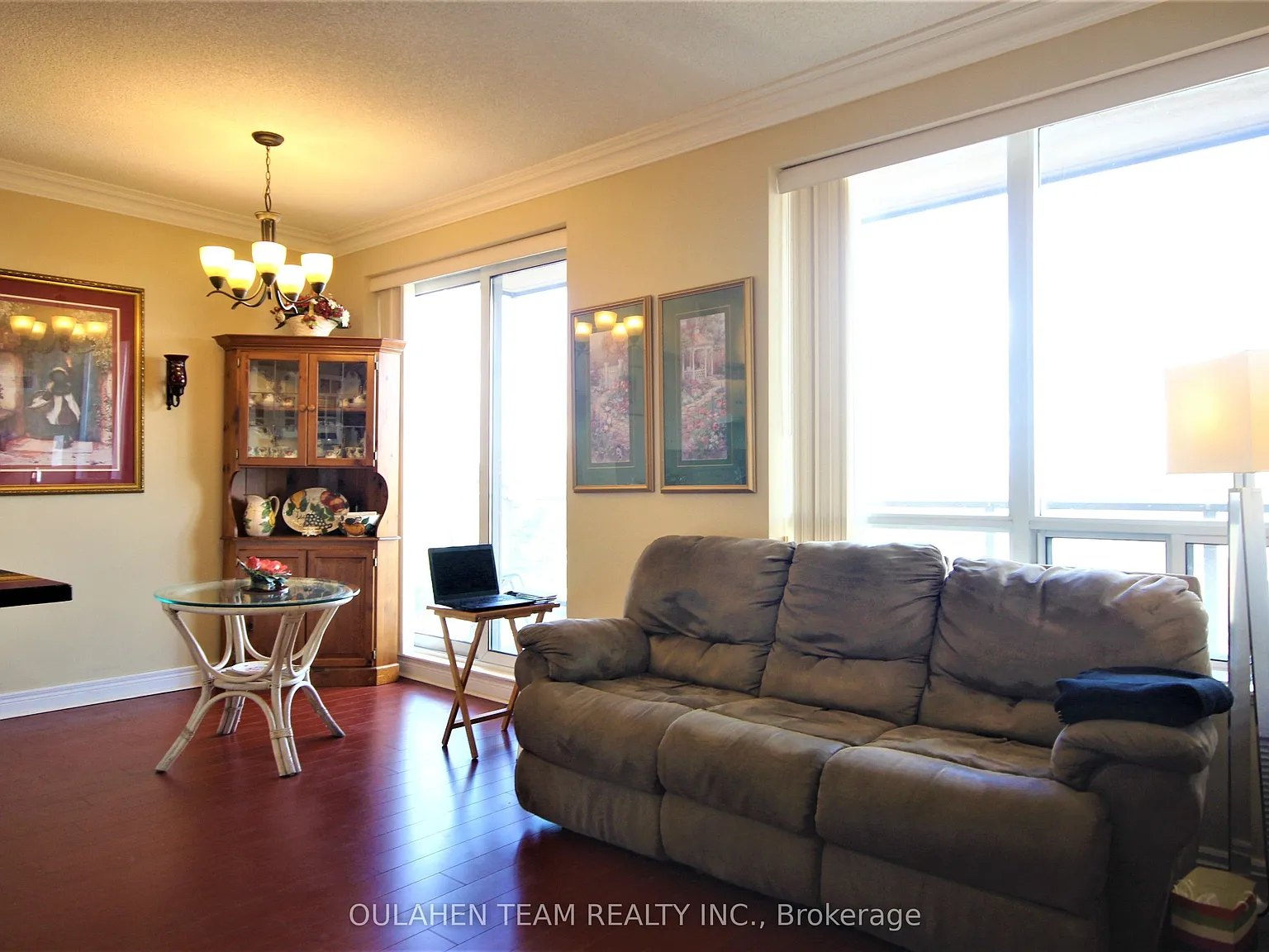 2 bed, $3,100 — Photo 2