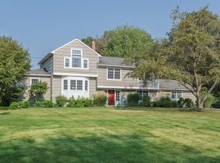 86 Riverside Dr, Basking Ridge, NJ 07920