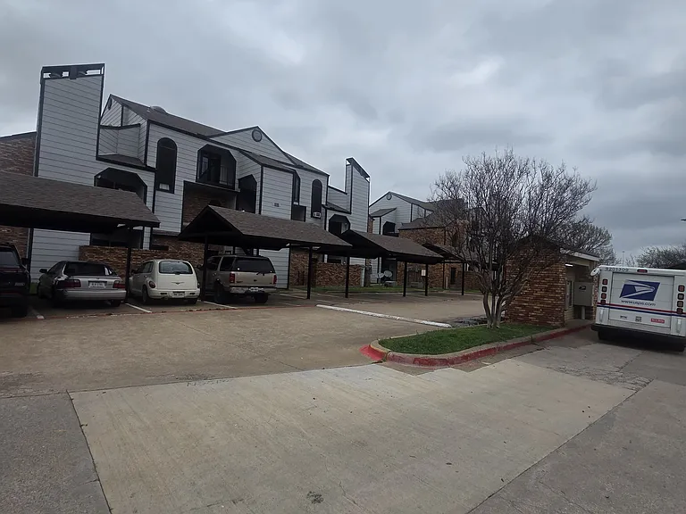 4415 Point Blvd #2 — Photo 10