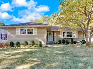 616 S 3rd St, Dundee, IL 60118