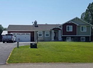 61 N Hillside Rd, Idaho Falls, ID 83402