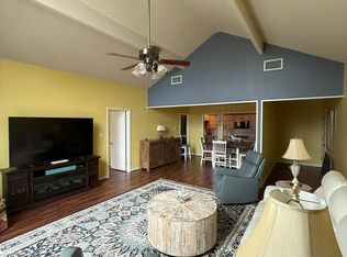 220 Sunset Bay Rd APT 30, Hot Springs National Park, AR 71913