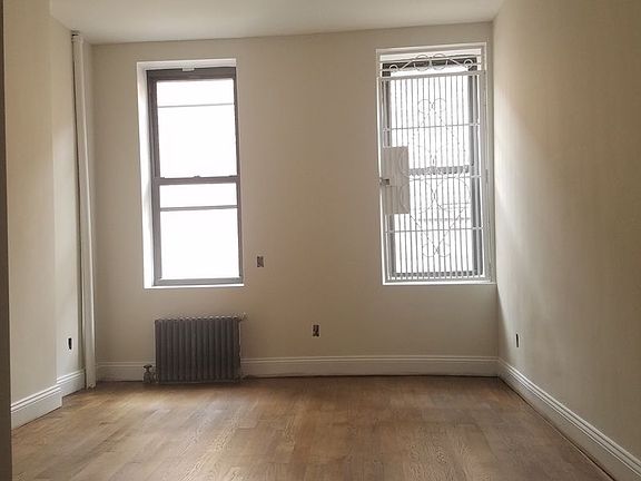 4th image of 1713 2nd Ave APT 5S