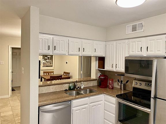 4th image of 5200 Martel Ave APT 12B