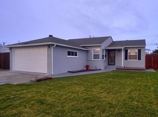 11061 Bunker Hill Dr, Los Alamitos, CA 90720