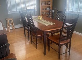 27 Maxwell Dr, Rocky Hill, CT 06067