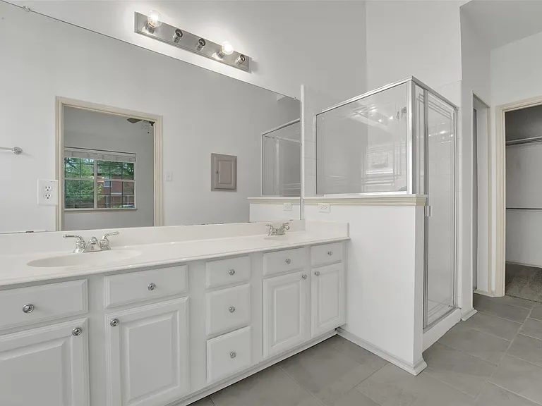 5106 Petersburg Dr — Photo 11