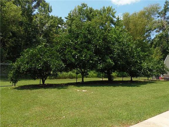 3rd image of 7236 Barataria Blvd