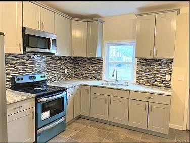2nd image of 56 Valley Ave